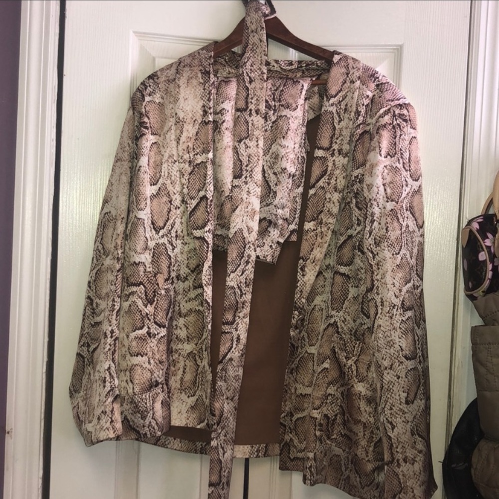 2 piece snake skin set - blazer and shorts